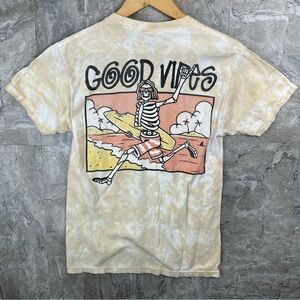 Call Your Mother Good Vibes Skeleton Reaper Surfing T-Shirt Small Beige Tie Dye‎